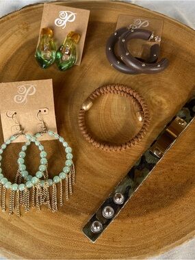 Plunder Jewelry 5 PC Bundle NWT